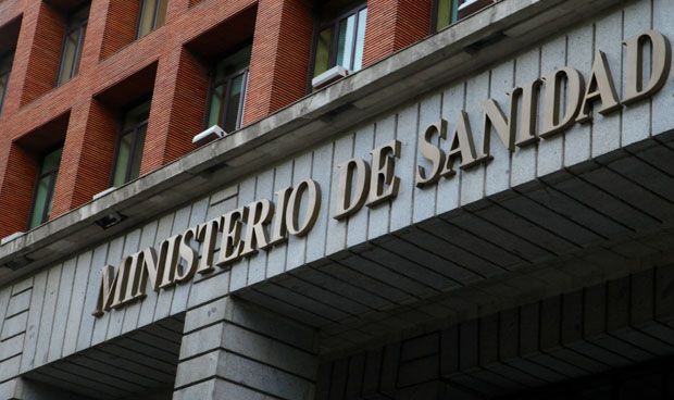 LA INDUSTRIA PONE DIEZ 'PEROS' A LOS NUEVOS PRECIOS DE REFERENCIA