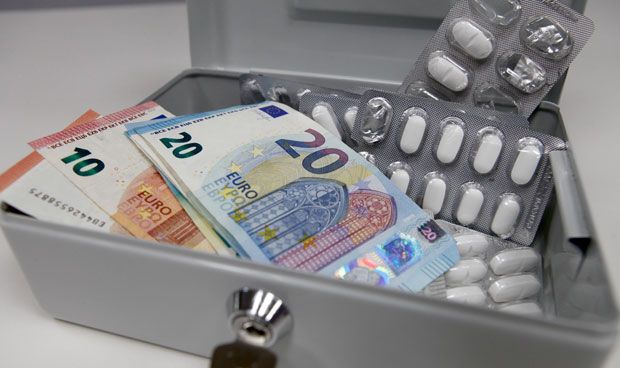 EL SECTOR FARMACÉUTICO VUELVE A LA TENDENCIA NEGATIVA EN VOLUMEN DE PEDIDOS